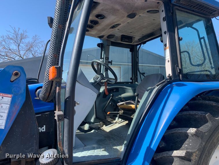 image for item MM9729 2004 New Holland TL100  tractor