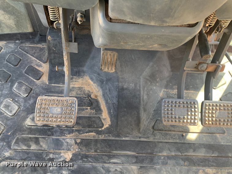 image for item MM9733 Kioti DK55C  MFWD tractor