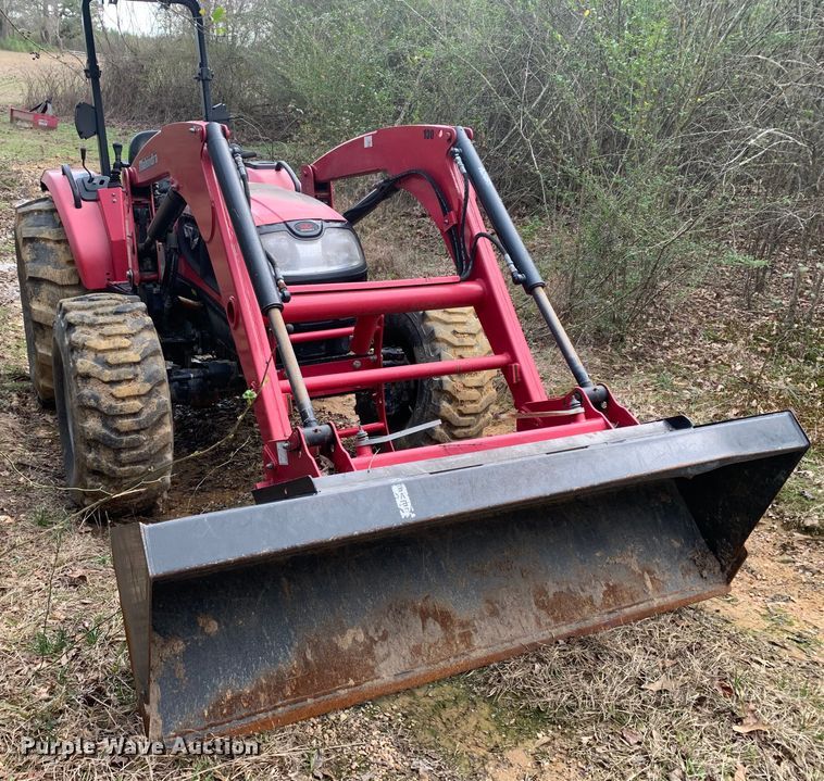 image for item MM9754 2009 Mahindra 5035  MFWD tractor