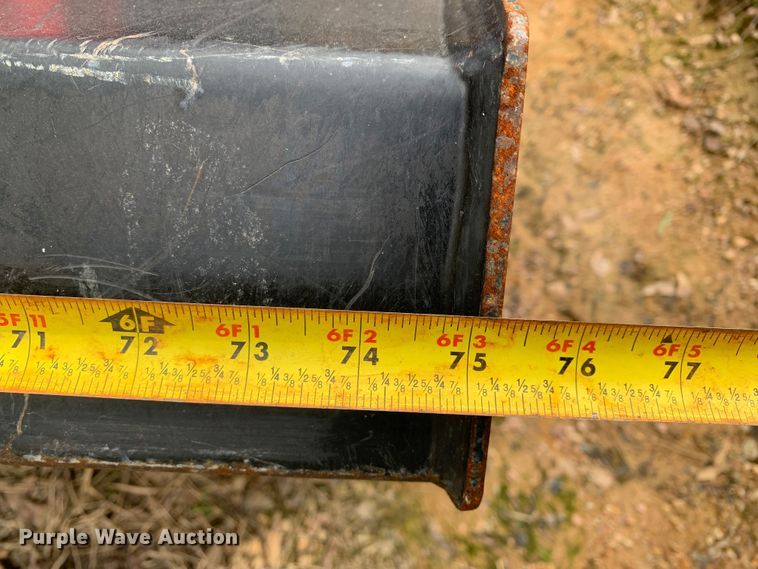 image for item MM9754 2009 Mahindra 5035  MFWD tractor