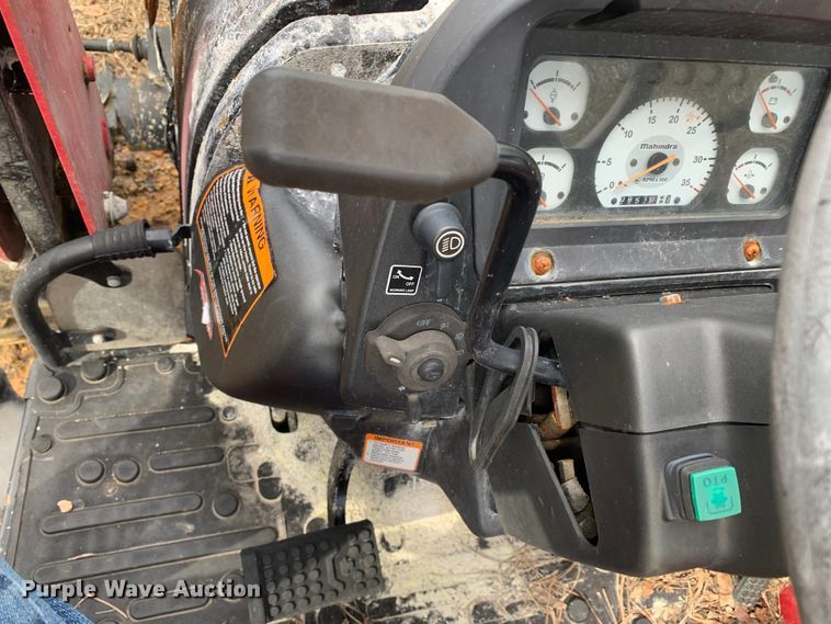 image for item MM9754 2009 Mahindra 5035  MFWD tractor