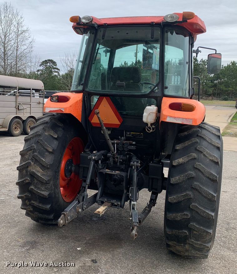 image for item MM9767 Kubota M7040  tractor