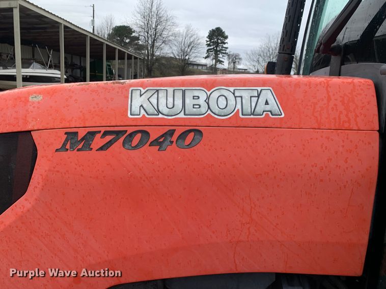 image for item MM9767 Kubota M7040  tractor