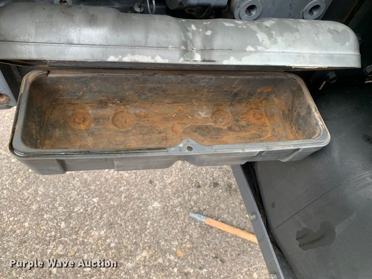 image for item MM9767 Kubota M7040  tractor