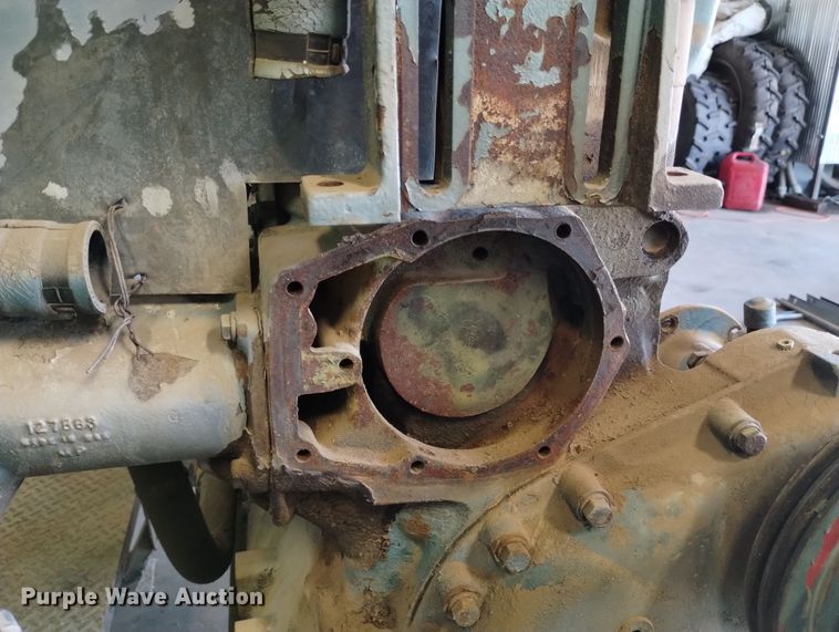 image for item MR9722 Cummins  engine