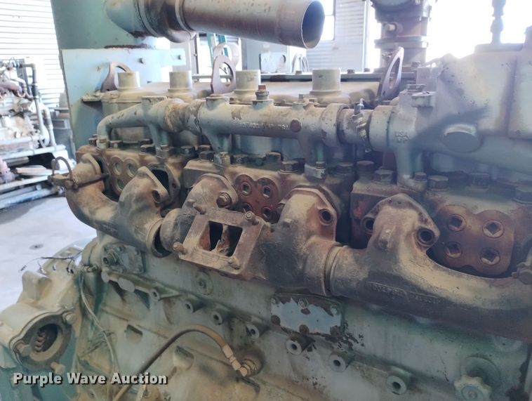 image for item MR9722 Cummins  engine