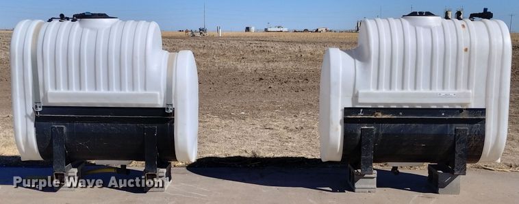 image for item MR9726 (2) saddle tanks