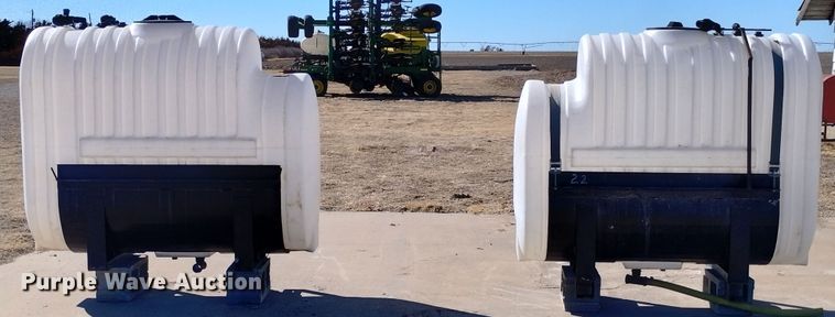 image for item MR9726 (2) saddle tanks