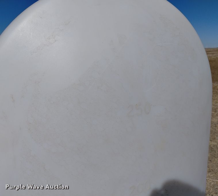 image for item MR9726 (2) saddle tanks