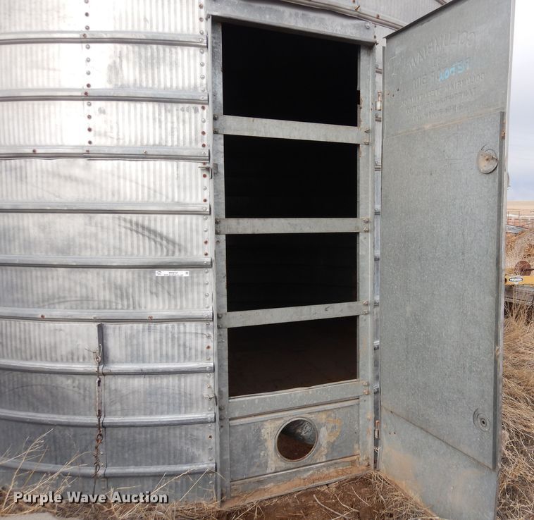 image for item MR9727 (2) Columbian Red Top grain bins