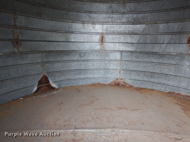 image for item MR9727 (2) Columbian Red Top grain bins