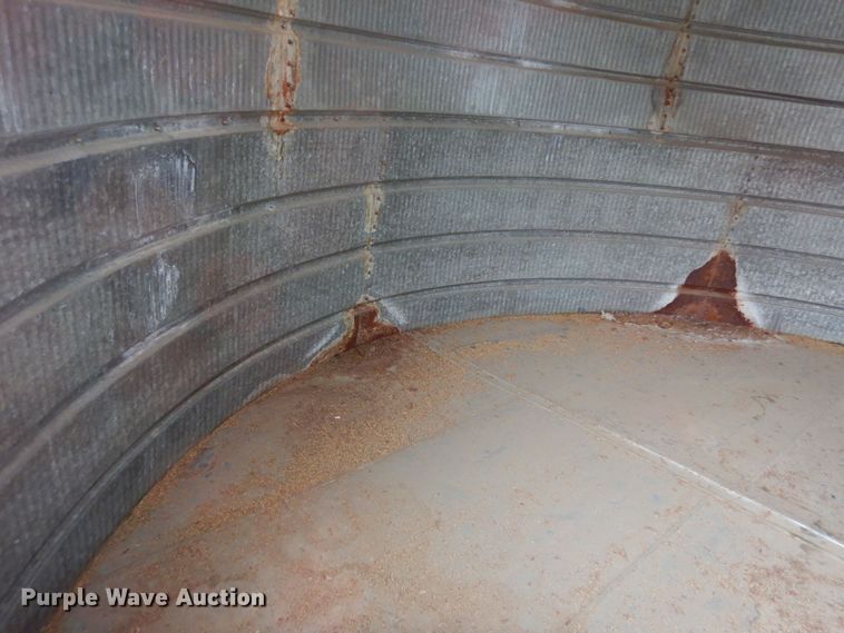 image for item MR9727 (2) Columbian Red Top grain bins