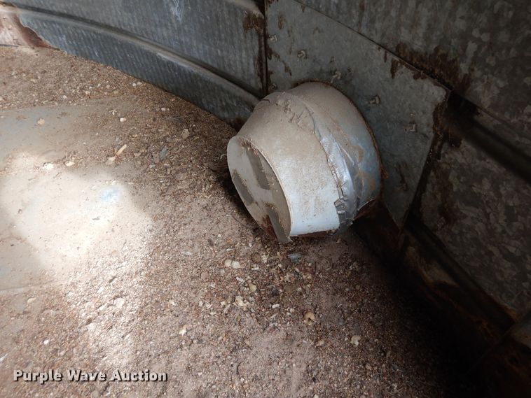 image for item MR9727 (2) Columbian Red Top grain bins