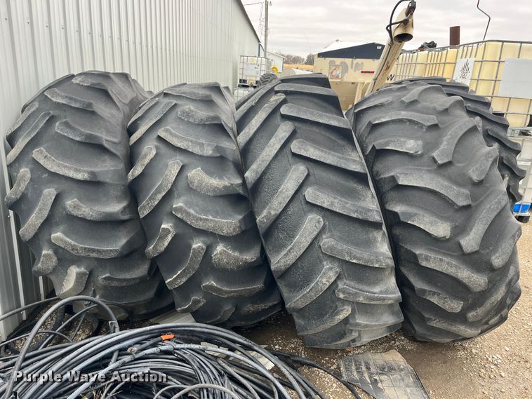 image for item MW9503 (4) 24.5-32 tires and wheels