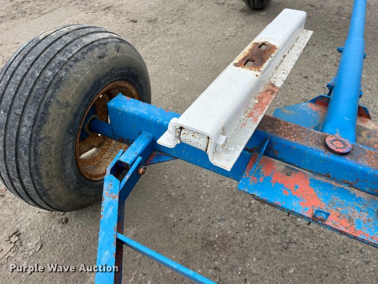 image for item MW9512 Running gear