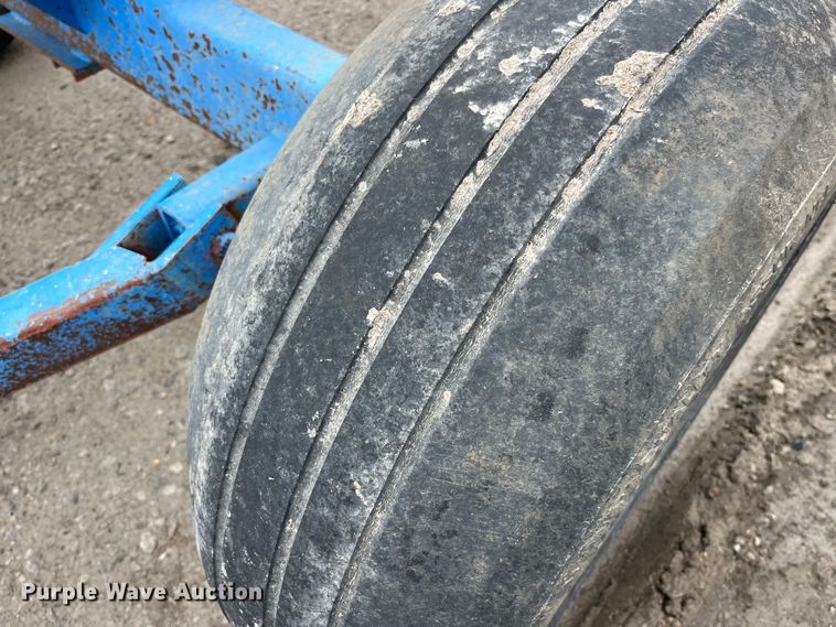 image for item MW9513 Running gear