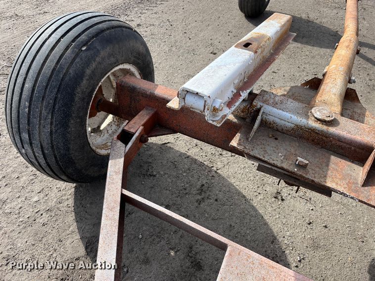 image for item MW9516 Running gear