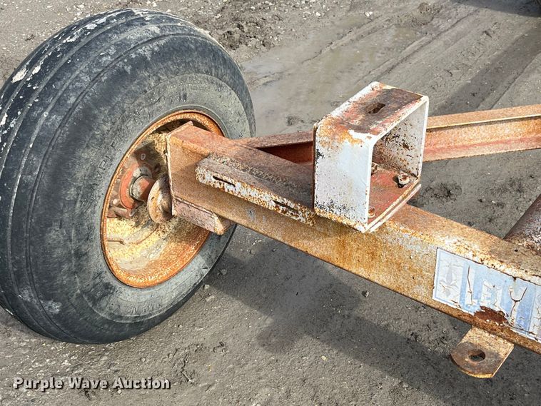 image for item MW9516 Running gear