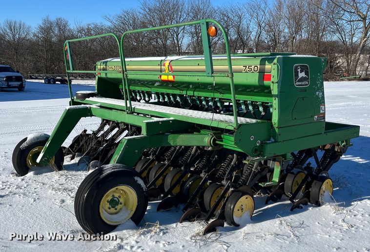 image for item MW9520 John Deere 750  grain drill