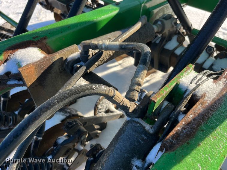 image for item MW9520 John Deere 750  grain drill