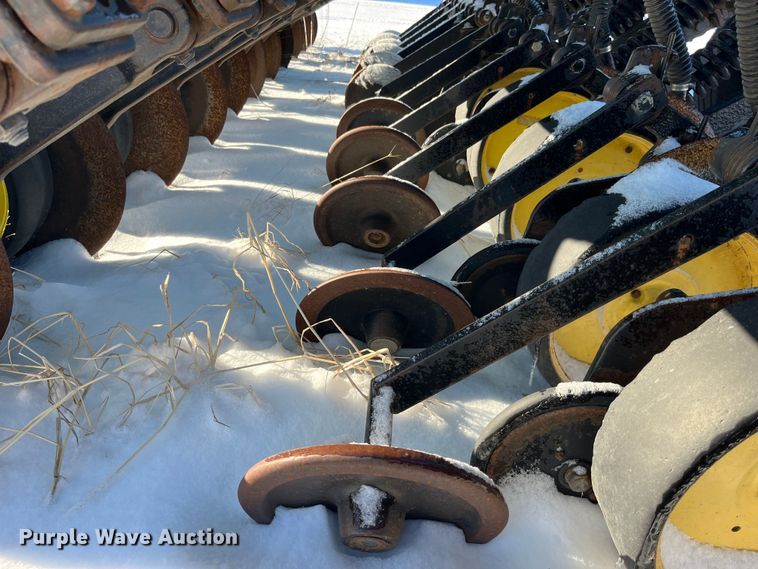 image for item MW9520 John Deere 750  grain drill