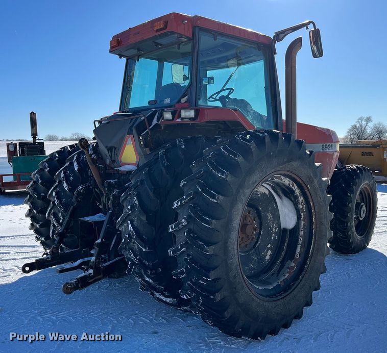 image for item MW9521 1997 Case IH 8920  MFWD tractor