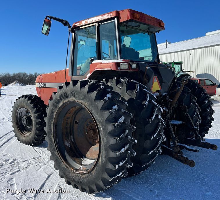 image for item MW9521 1997 Case IH 8920  MFWD tractor