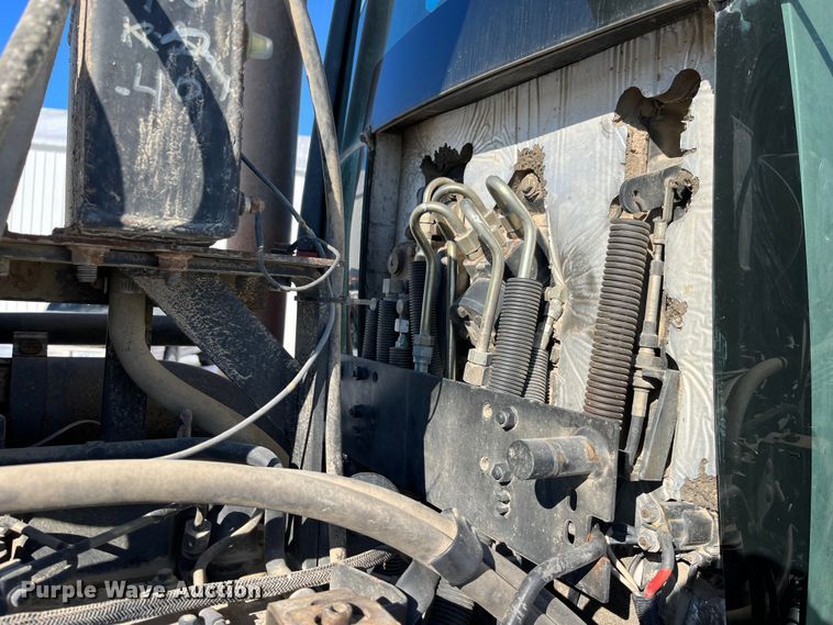 image for item MW9521 1997 Case IH 8920  MFWD tractor
