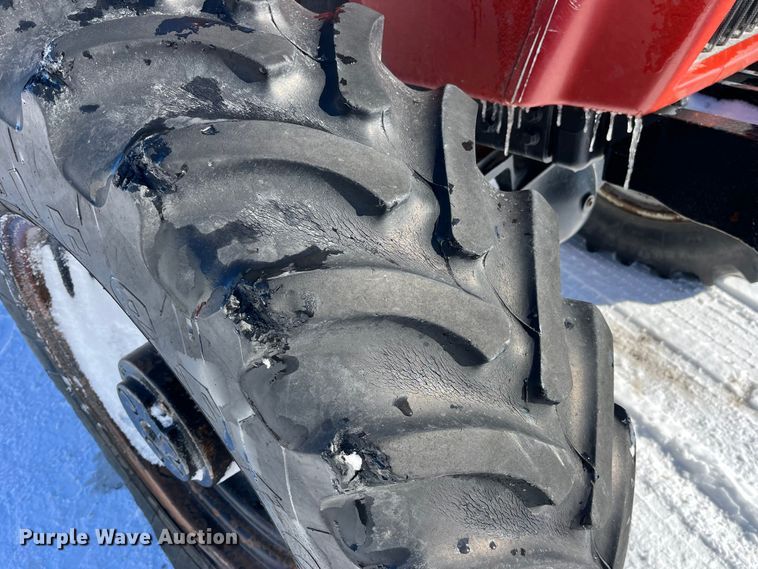 image for item MW9521 1997 Case IH 8920  MFWD tractor