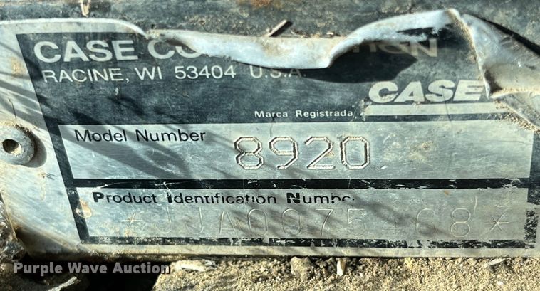 image for item MW9521 1997 Case IH 8920  MFWD tractor
