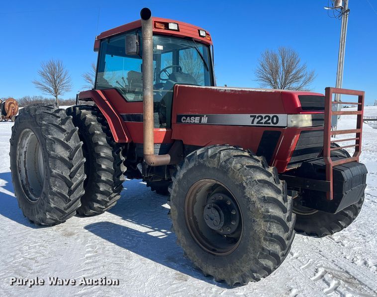 image for item MW9522 1995 Case IH 7220  MFWD tractor