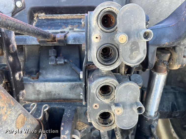 image for item MW9522 1995 Case IH 7220  MFWD tractor