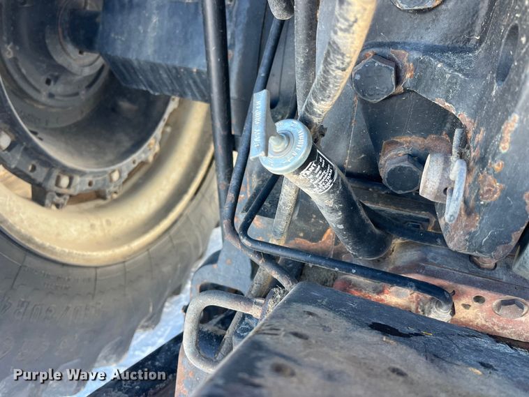 image for item MW9522 1995 Case IH 7220  MFWD tractor