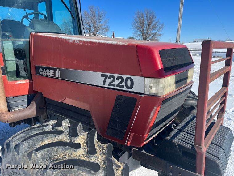 image for item MW9522 1995 Case IH 7220  MFWD tractor