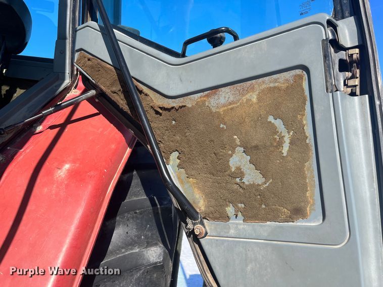 image for item MW9522 1995 Case IH 7220  MFWD tractor