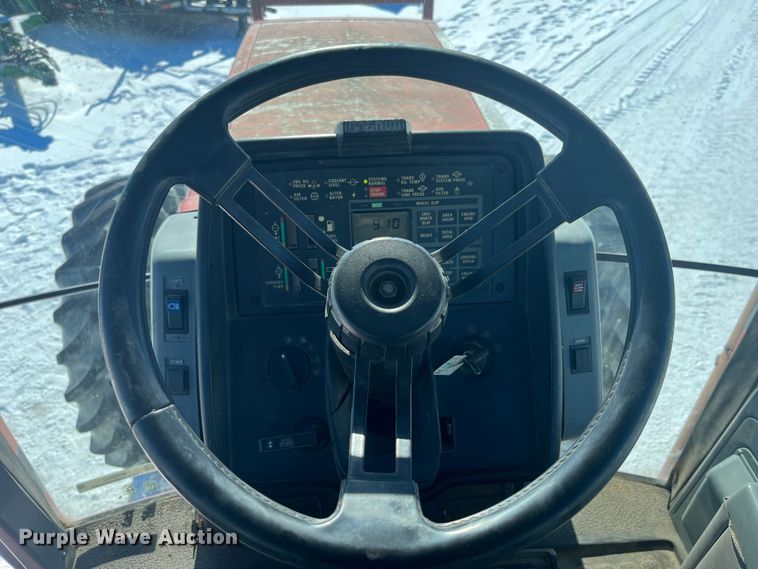 image for item MW9522 1995 Case IH 7220  MFWD tractor