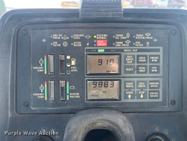 image for item MW9522 1995 Case IH 7220  MFWD tractor