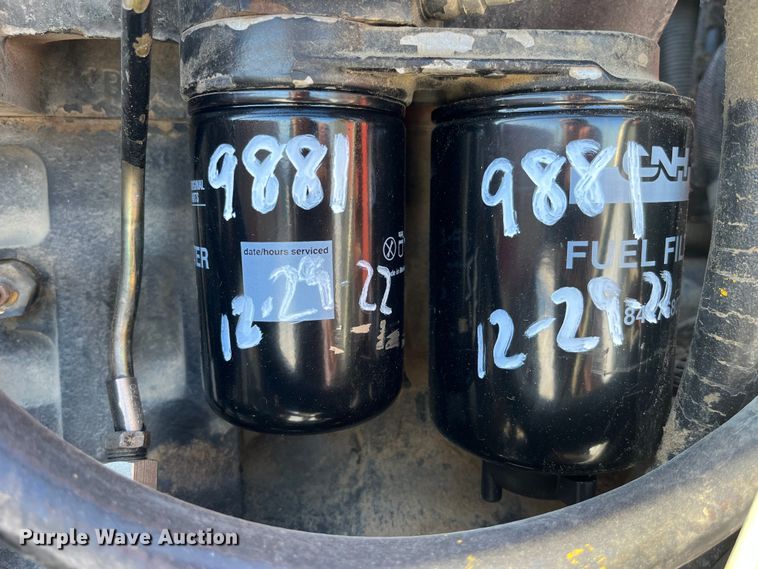 image for item MW9522 1995 Case IH 7220  MFWD tractor