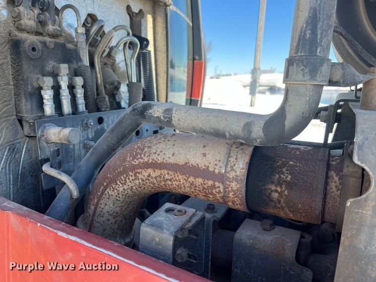 image for item MW9522 1995 Case IH 7220  MFWD tractor