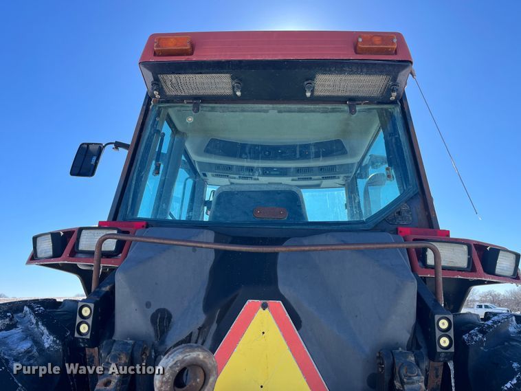 image for item MW9523 1997 Case IH 8920  MFWD tractor