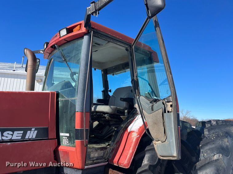 image for item MW9523 1997 Case IH 8920  MFWD tractor