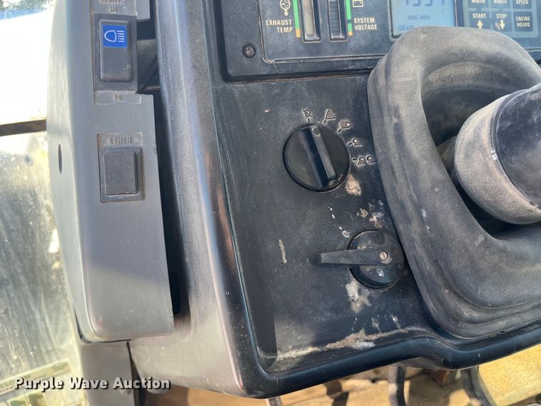 image for item MW9523 1997 Case IH 8920  MFWD tractor