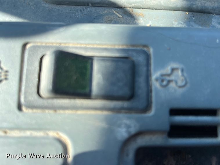 image for item MW9523 1997 Case IH 8920  MFWD tractor