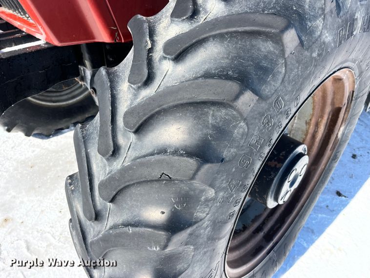 image for item MW9523 1997 Case IH 8920  MFWD tractor