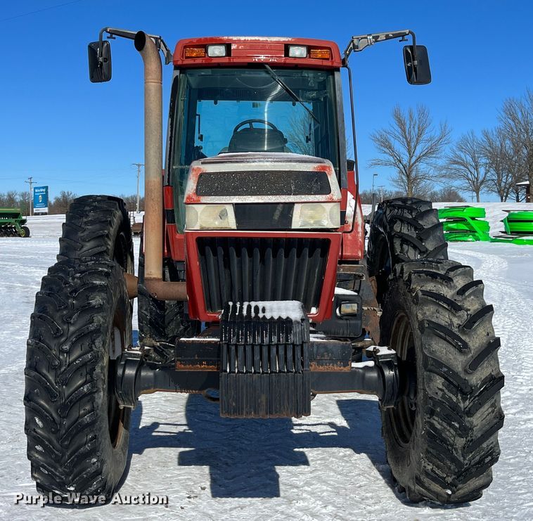 image for item MW9524 1997 Case IH 8920  MFWD tractor