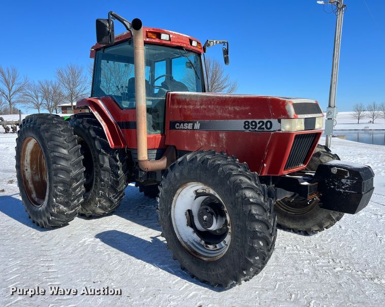 image for item MW9524 1997 Case IH 8920  MFWD tractor