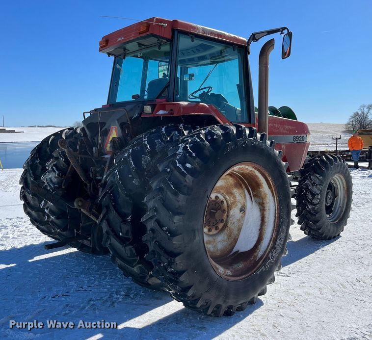image for item MW9524 1997 Case IH 8920  MFWD tractor