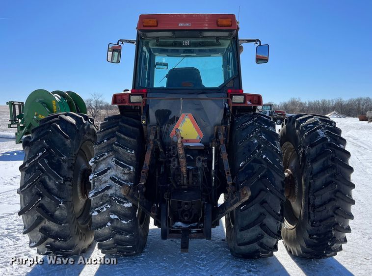 image for item MW9524 1997 Case IH 8920  MFWD tractor