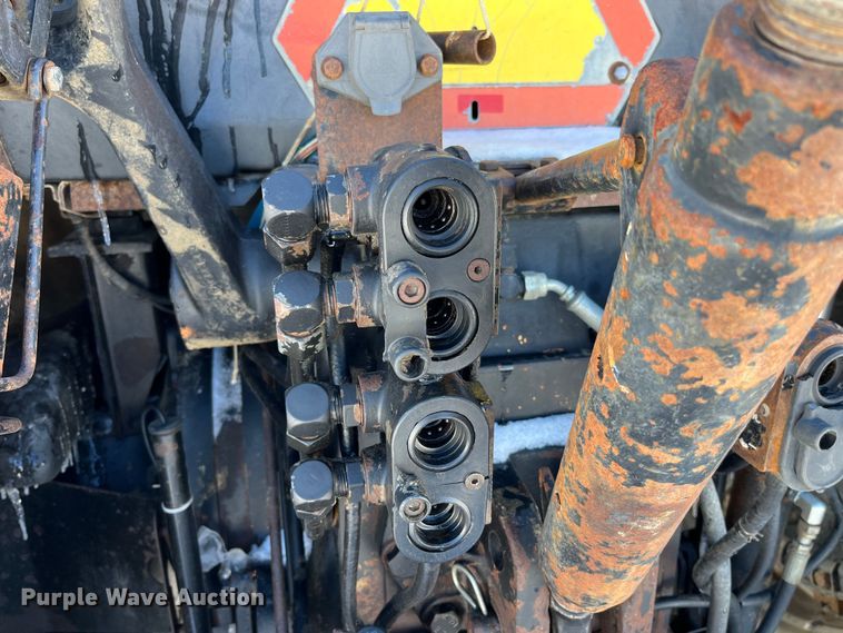 image for item MW9524 1997 Case IH 8920  MFWD tractor