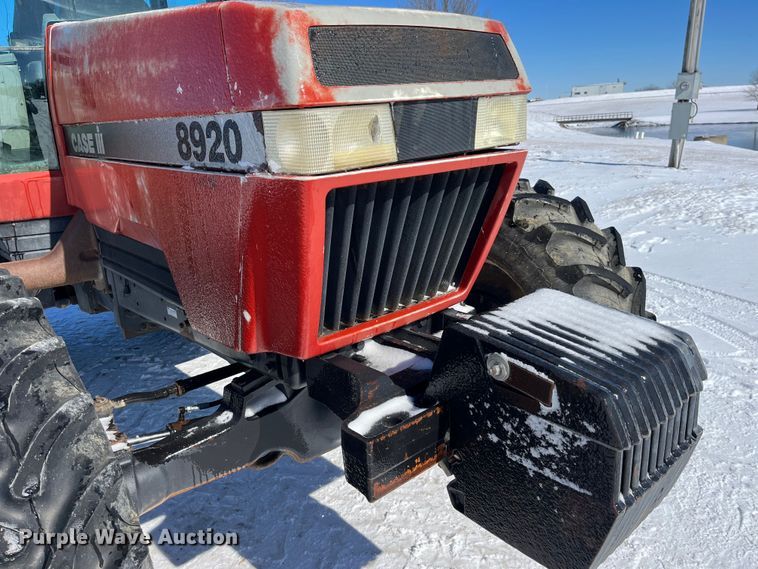 image for item MW9524 1997 Case IH 8920  MFWD tractor